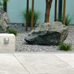 Dekosteine & Findlinge Die Individualisten für Ihren Garten!