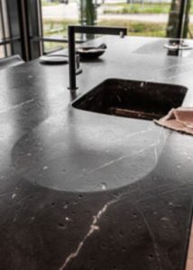 Ihre Arbeitsplatte mit Spüle: gefertigt aus der selben Charge