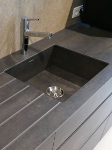 Waschtische & Waschbeckenlösungen- Waterstone Becken & Naturstein