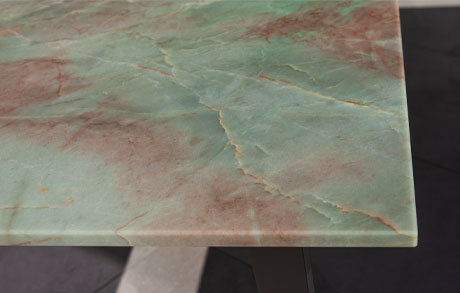 Detailfoto von Naturstein-Tischplatte Quarzit J'adore