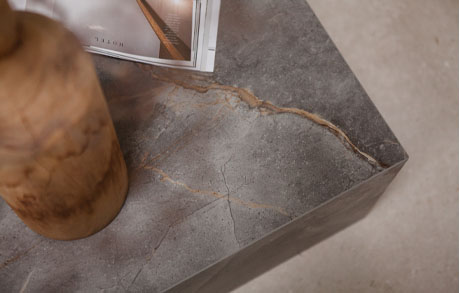 Detailaufnahme von Keramik Wohnzimmertisch Marmo Bosco