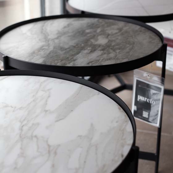 beistelltische-pureto-rasterbild Beistelltische aus Stein-grau