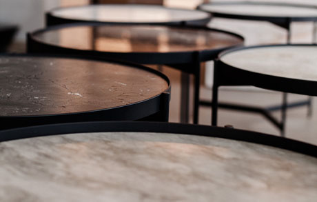 Ausstellungscoffeetables Beistelltische in verschiedenen Designs