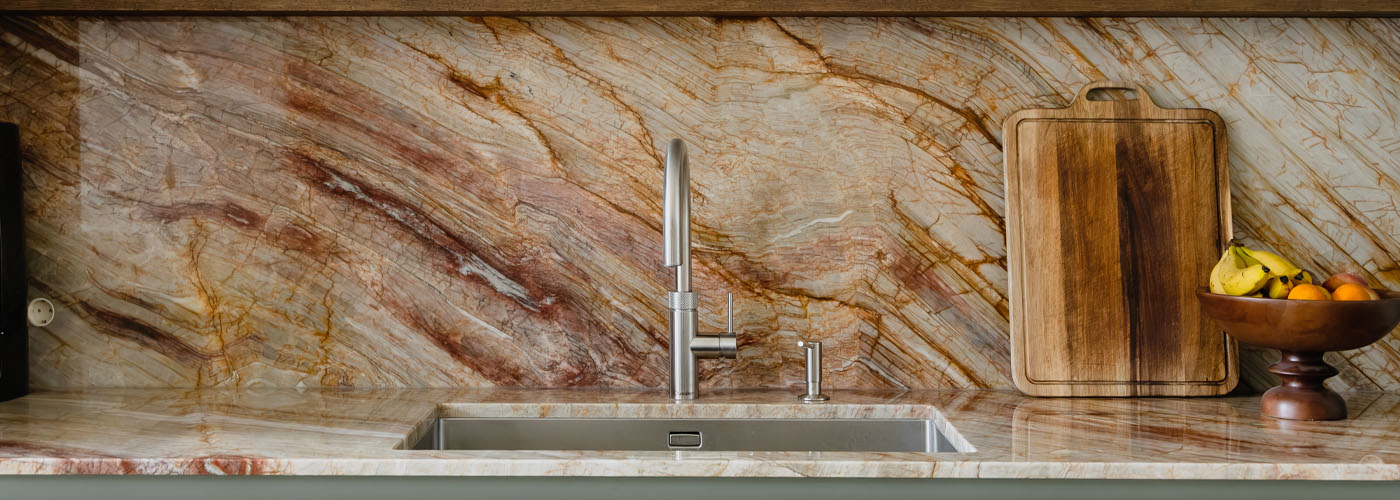 Küchenrückwand aus Naturstein Nacarado