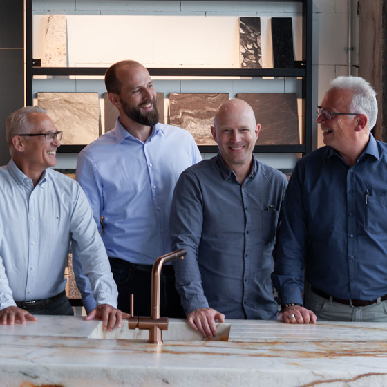 volker-haase-aussendienstteam-vertriebsaussendienst Vertriebsaussendienst der Küchenabteilung mit Volker Schulz, Benjamin, Michel und Volker Haase