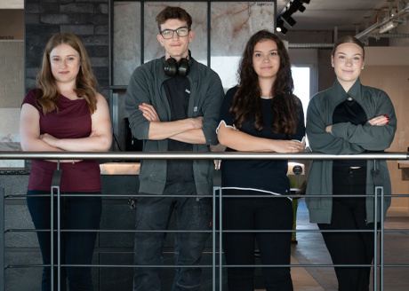 auszubildende-gruppenfoto-ausstellung Gruppenfoto der Auszubildenden 2026